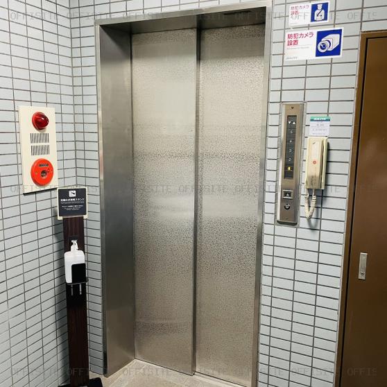 代々木松浦ビルのエレベーター