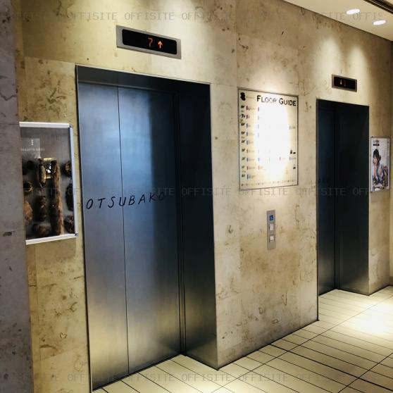 ヨツバコ（ＹＯＴＳＵＢＡＫＯ）のエレベーター