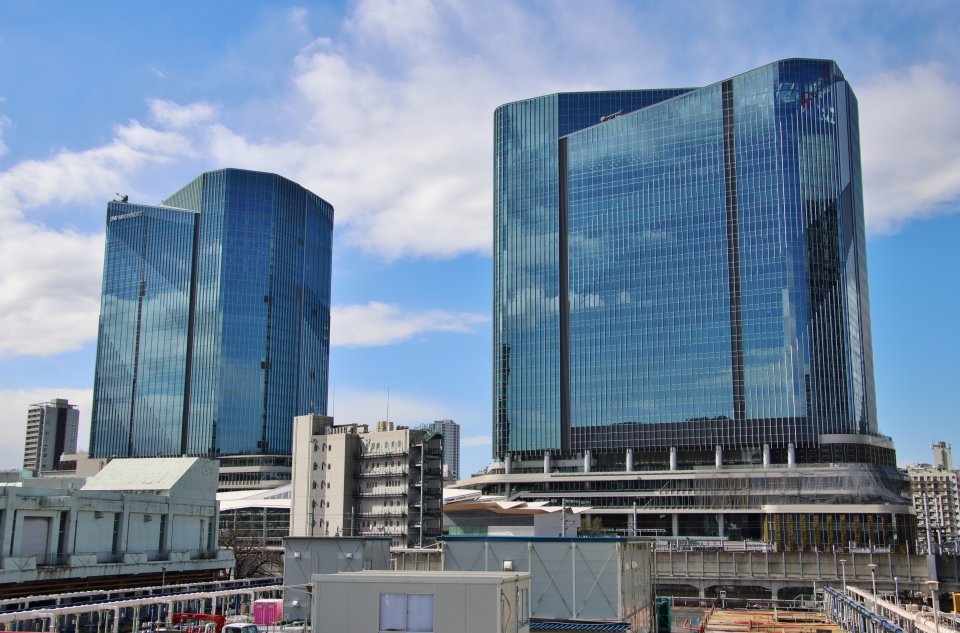 八重洲の再開発オフィスビル