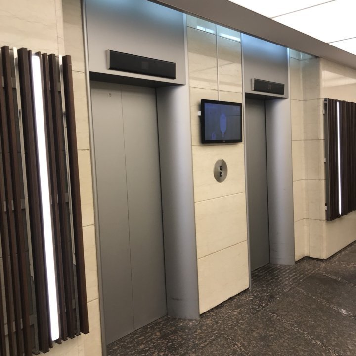 いちご神宮前ビル:エレベーター乗用2基