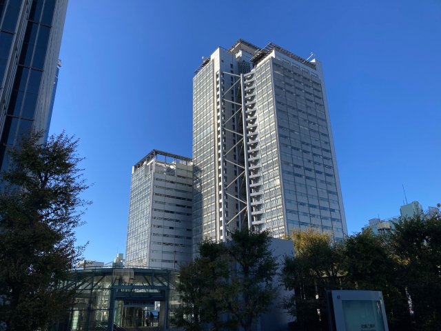 【東京都中野区・JR総武線と東京メトロ丸ノ内線が交差する新宿隣接の低コスト実力派ビジネス拠点:中野・中野坂上エリアの徹底解説と賃貸オフィスのご紹介(2026年最新)】