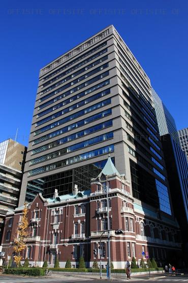 東京銀行協会ビルの外観