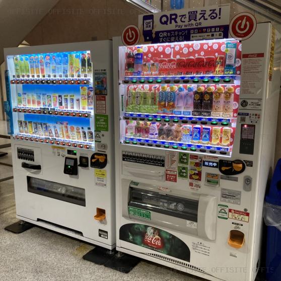 東京シティエアターミナルビルの自動販売機