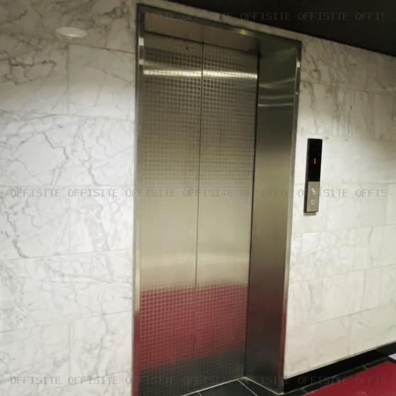 CRC北大手町ビルのエレベーター