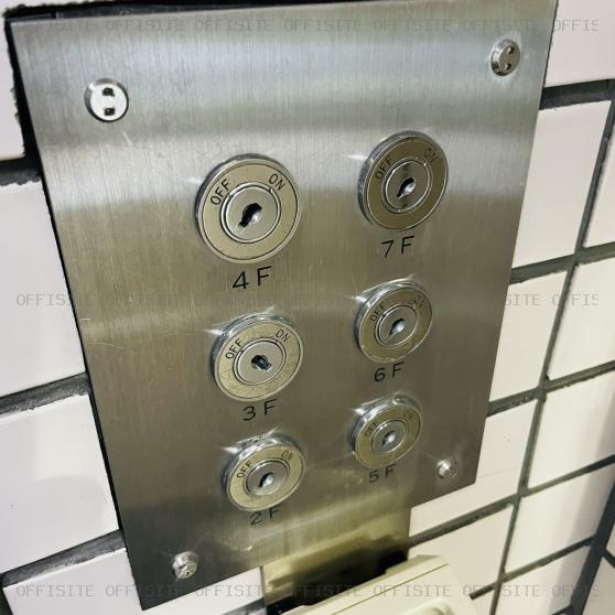 銀座参番館Ⅱのエレベーター不停止装置