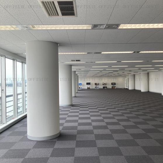 新横浜スクエアビルの13階（131.85坪）室内
