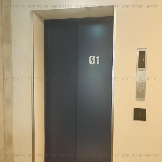 Ｏｐ.Ｓｔ.Ｍ（オーパス・セイント・エム）のエレベーター