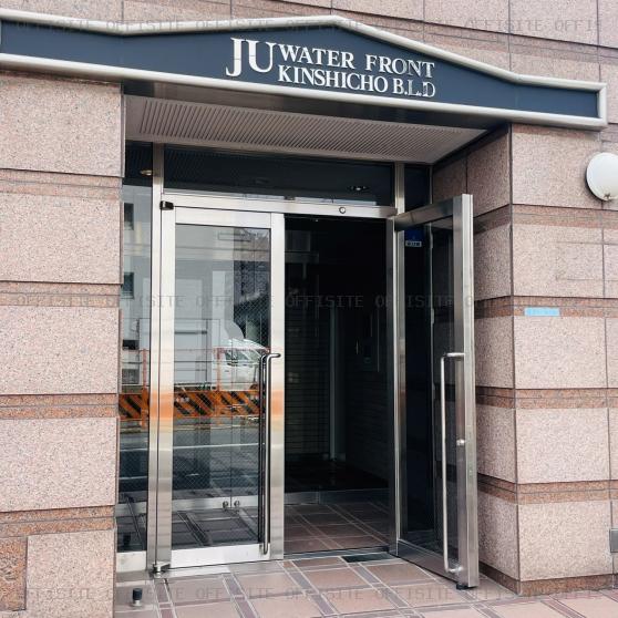 JU WATER FRONT 錦糸町ビルのオフィスビル出入口