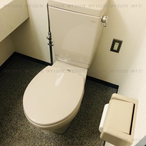 ビラ・アベックス市ヶ谷の3階B号室 トイレ