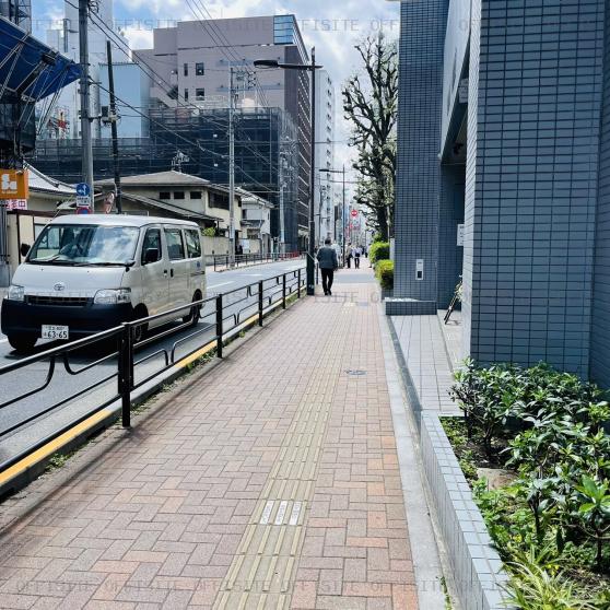 シティーコープ上野広徳の前面歩道