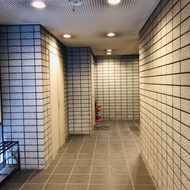 NST小網町ビル　エントランス