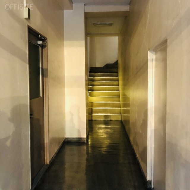 昭和アステック3号館　エントランス