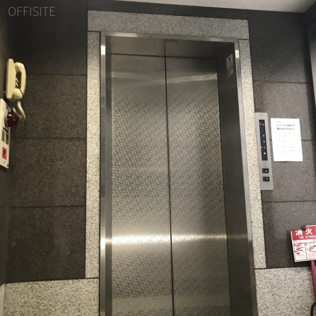 オーチュー第5ビル エレベーター