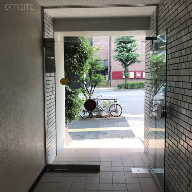 ハピネス・イン湯島 エントランス
