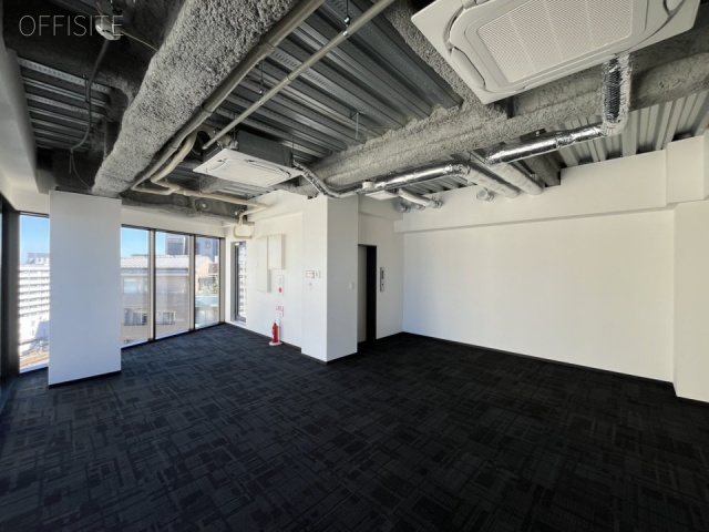 MT東池袋ビル　基準階室内