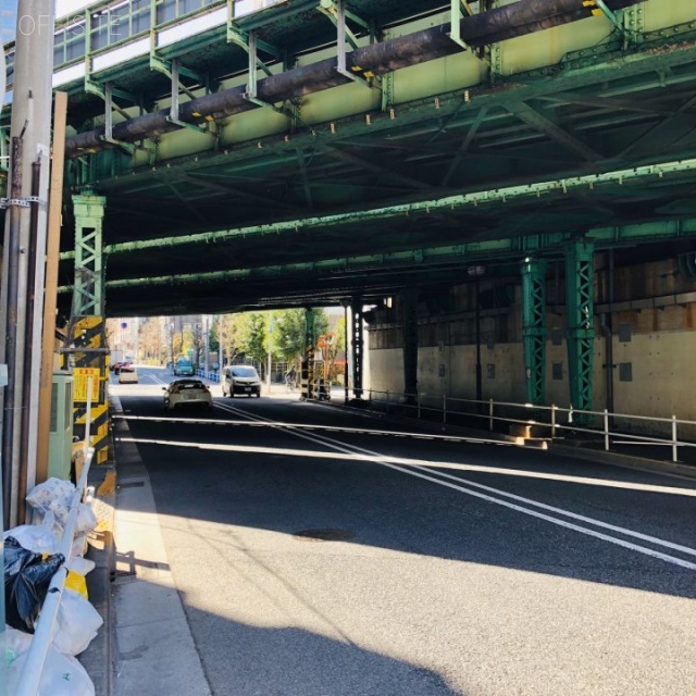 マイルドビル　ビル前面道路