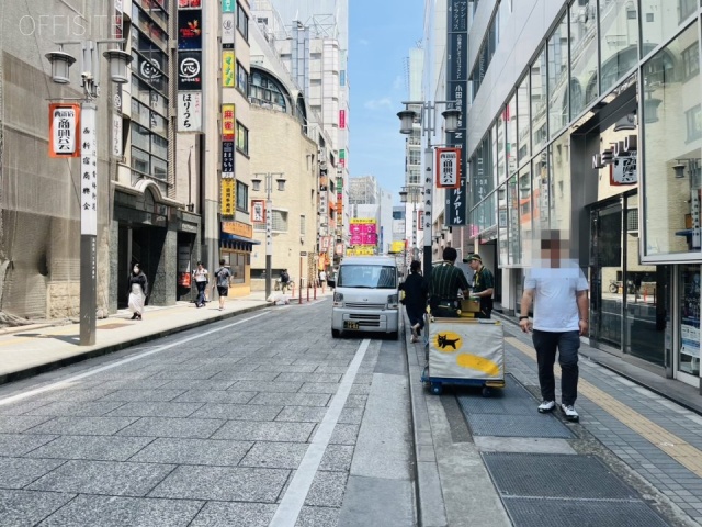 新宿三葉ビル　周辺
