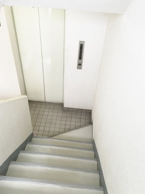 会田ビル 画像