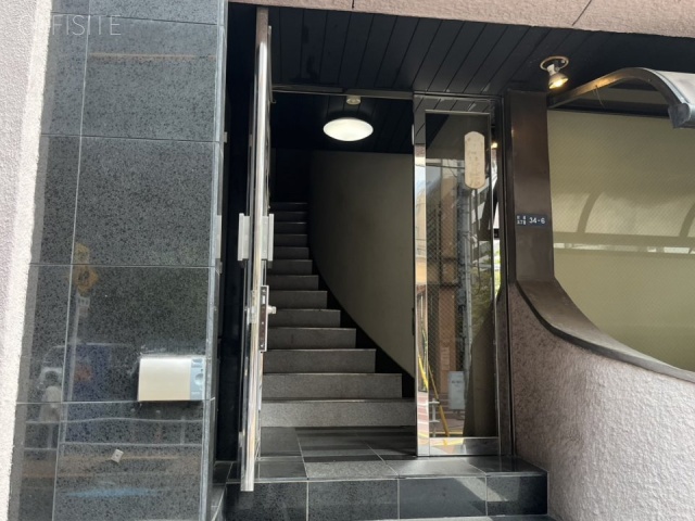 イーグル新橋ビル　エントランス