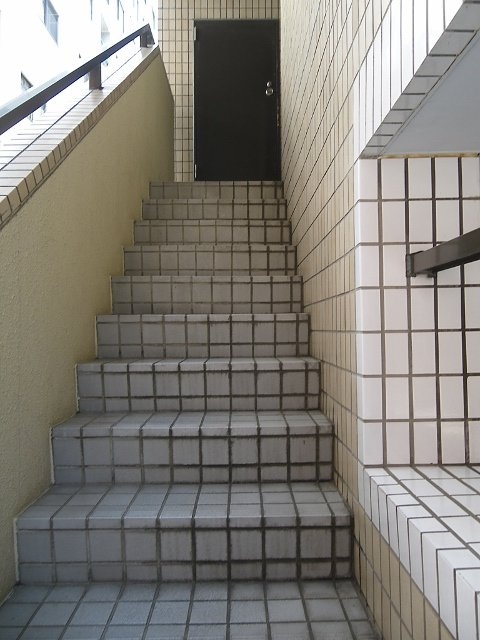 渋澤ビル 外階段