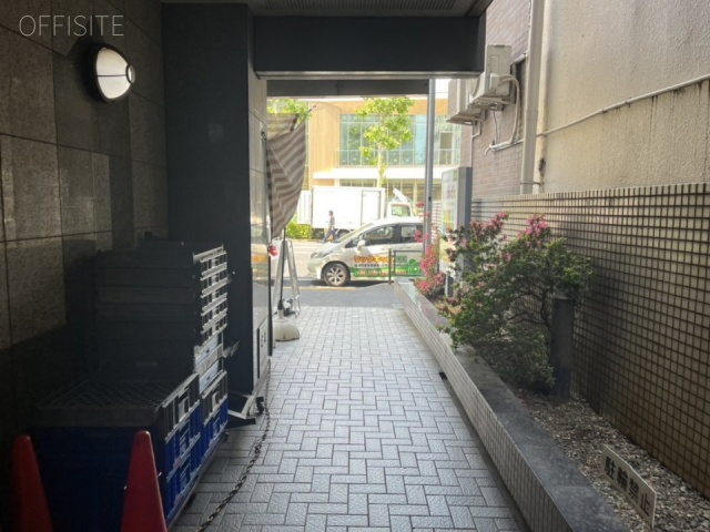 東ビル　エントランス