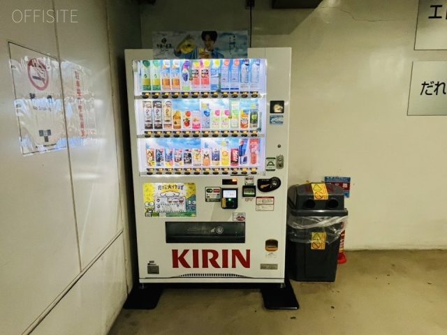 ニューシティ多摩センタービル　自動販売機