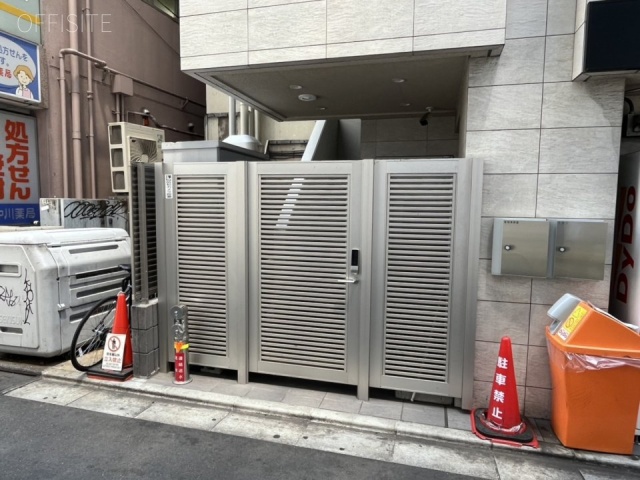リトレ三軒茶屋ビル　外観