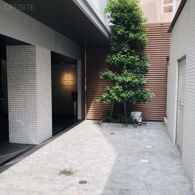 メゾンドヴィレ赤坂ビル 外観