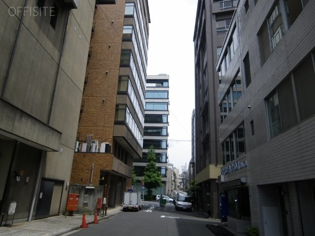 千代田中央ビル ビル前面道路