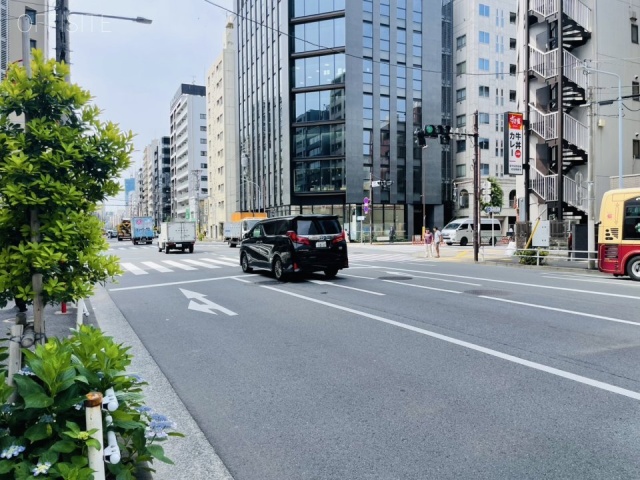 上杉本社ビル　周辺