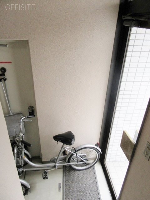 岡部ビル 画像