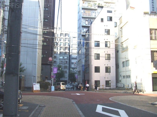エムズ新宿御苑 周辺
