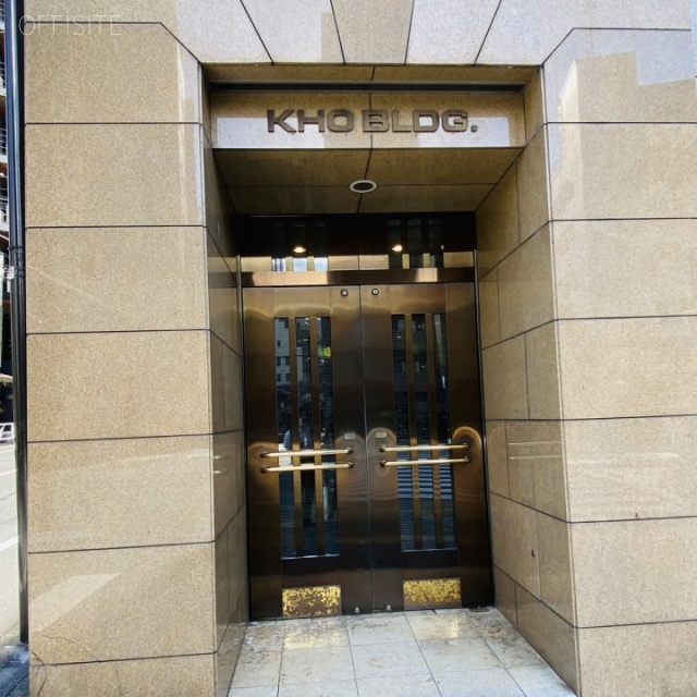 KHOビル　オフィス出入口