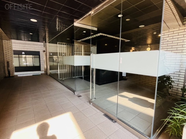 新宿内藤町ハウス　エントランス