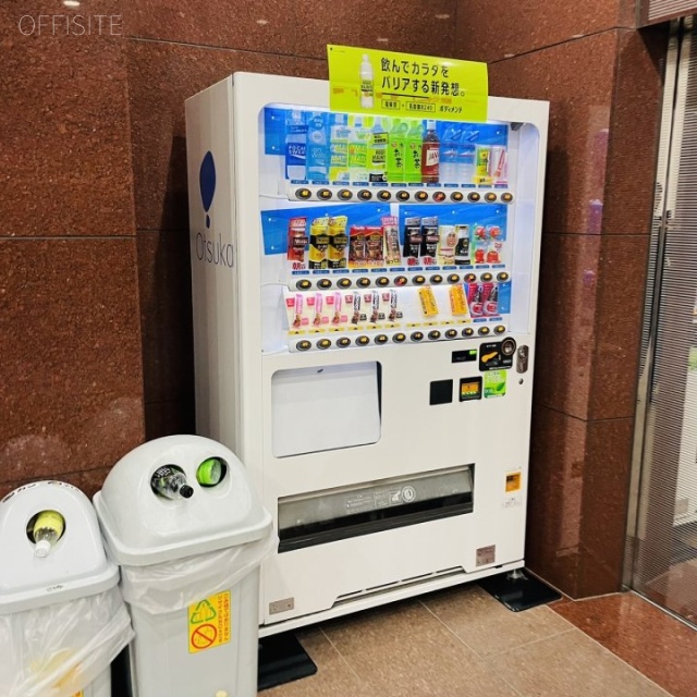 ヴィレッジ106 自動販売機