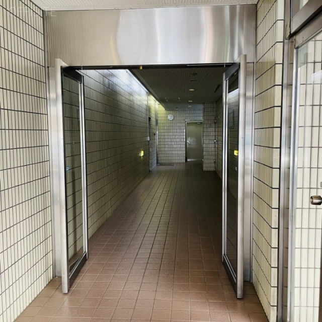 六本木MYビル オフィスビル出入口