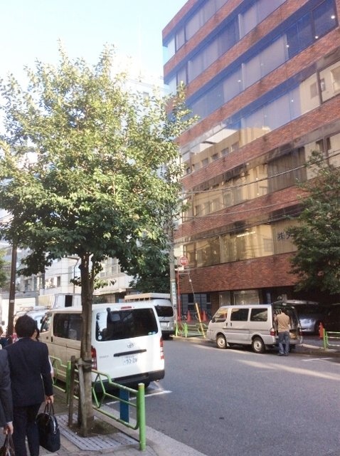 ニュー小林ビル ビル周辺道路