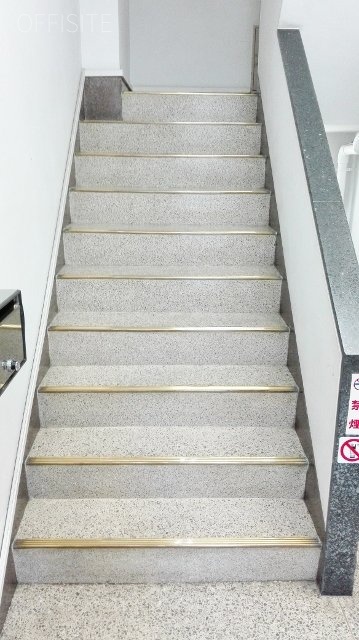 ニイミビル 画像
