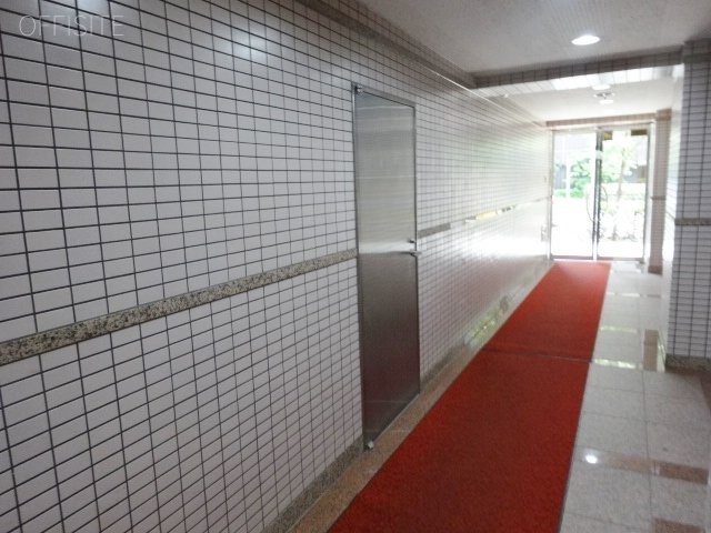 新川佐野ビル エントランス