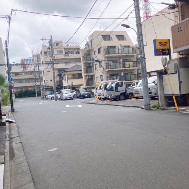 西桜(セイオウ)ビル ビル前面道路