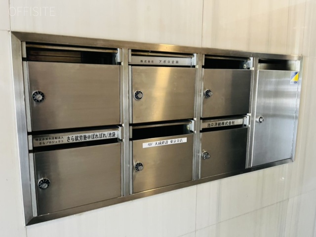 サトービル エントランス