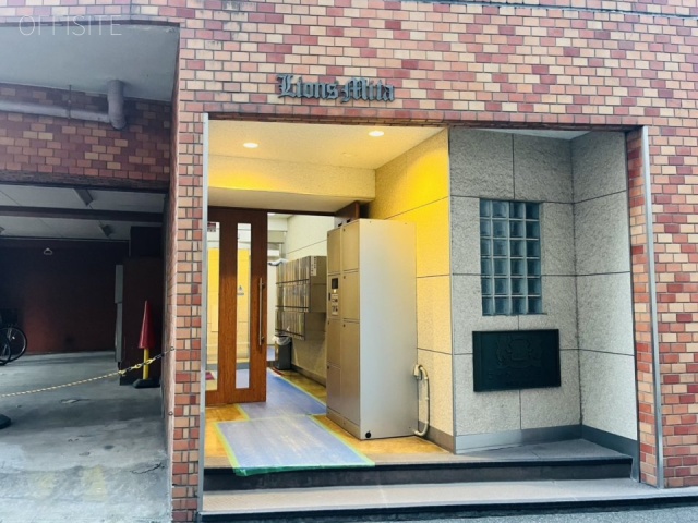 ライオンズ三田　エントランス