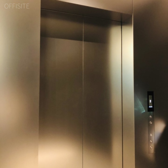 芝浦クリスタル銀座 エレベーター