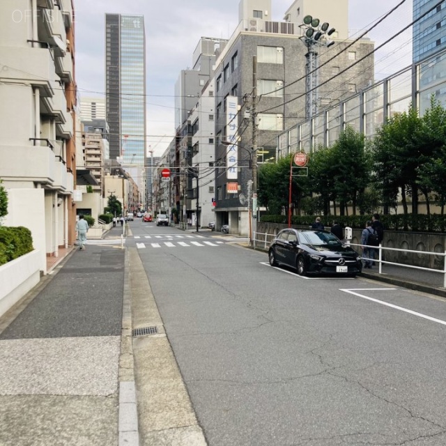 黒龍芝公園ビル 前面道路