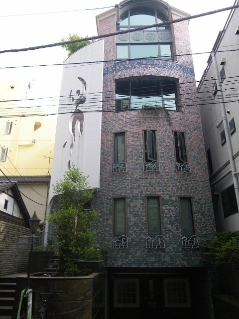 原宿MOAビル　IMGP0289 (480x640).jpg