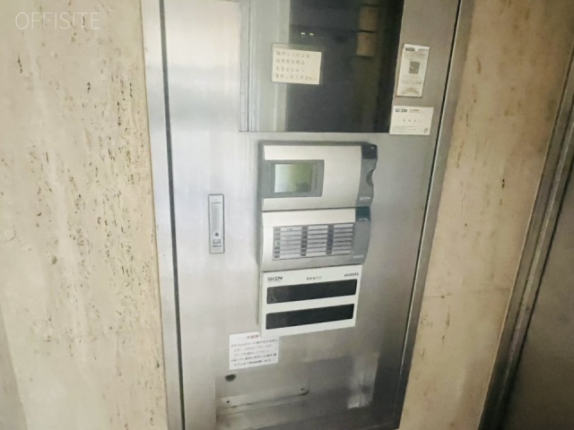 福本ビル エントランス