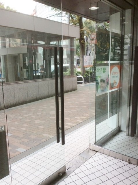新宿ワタセイ・タマビル エントランス