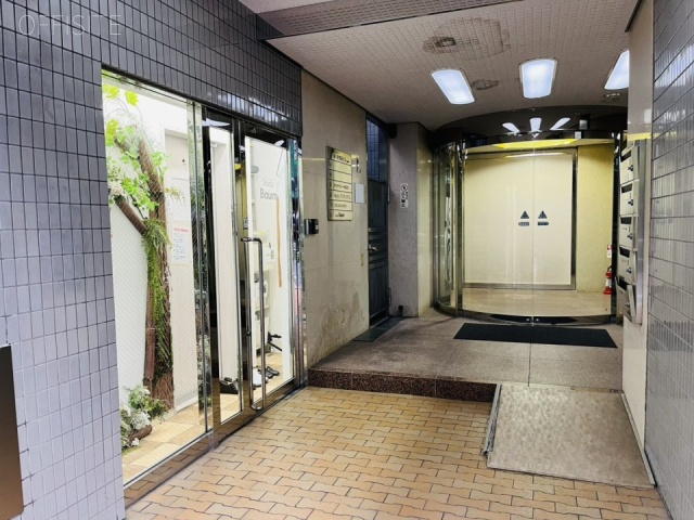 MIB四谷ビル　エントランス