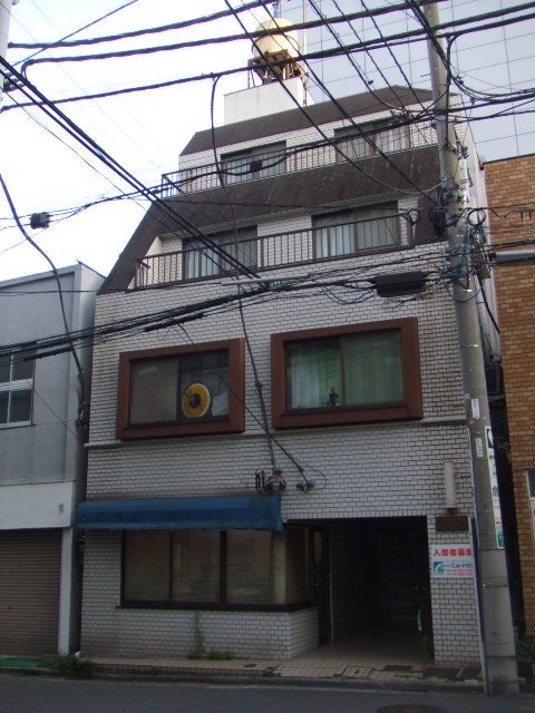 市ヶ谷田町ハイツビル 1階 5.26坪　外観