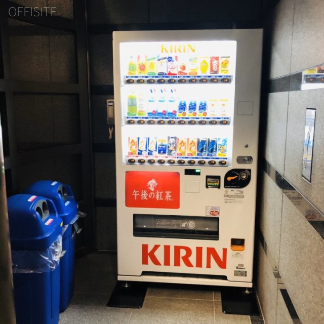 箱崎升喜ビル 自動販売機